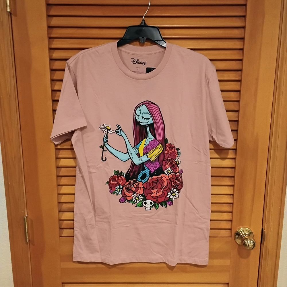 NWT Disney Pink T-Shirt w/NBC Sally 100% Cotton L Firm Price